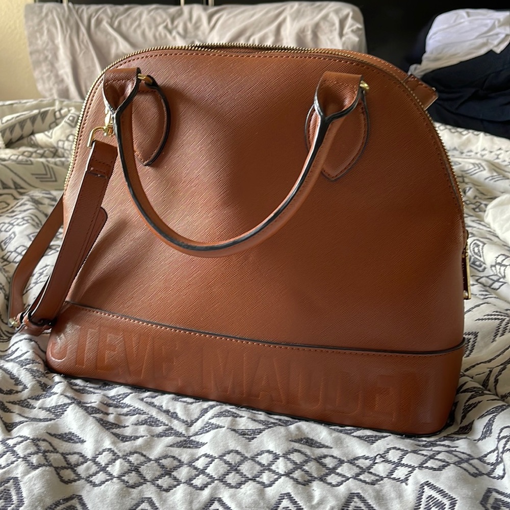Steve Madden brown leather handbag with strap